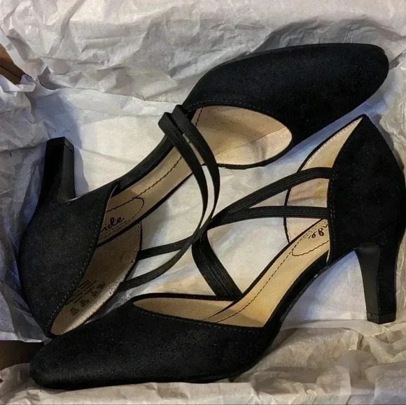 LIFESTRIDE women's Grace Pumps - Picture 2 of 8